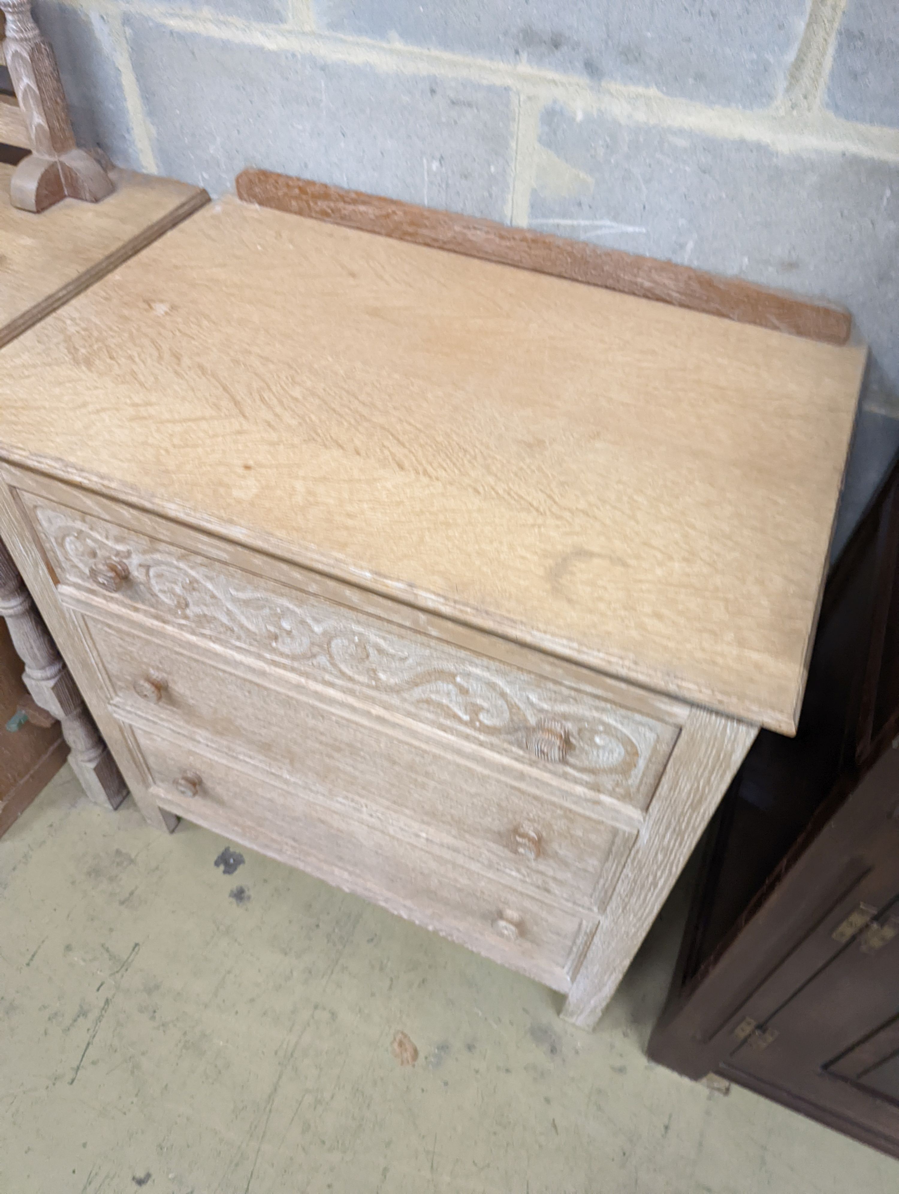 A Maple oak limed oak bedroom suite. Chest - W-71cm, D-46cm, H-137cm.